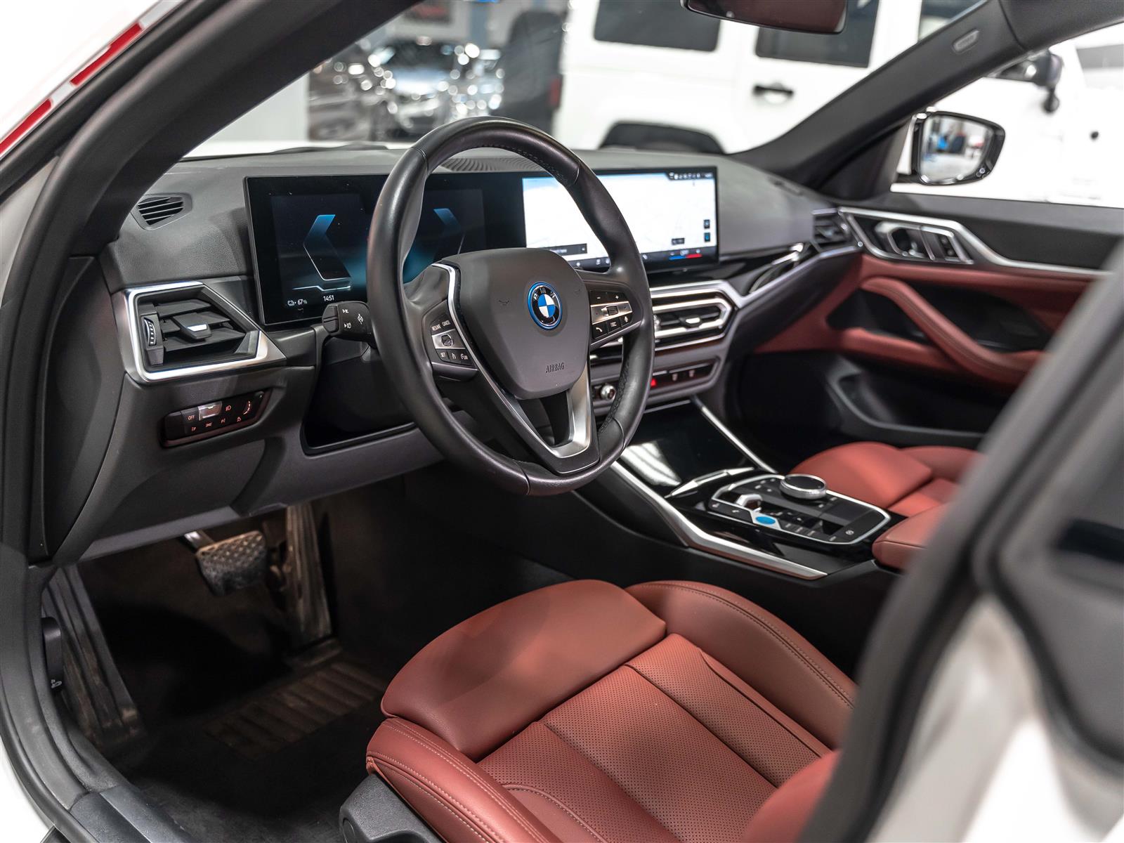 BMW i4