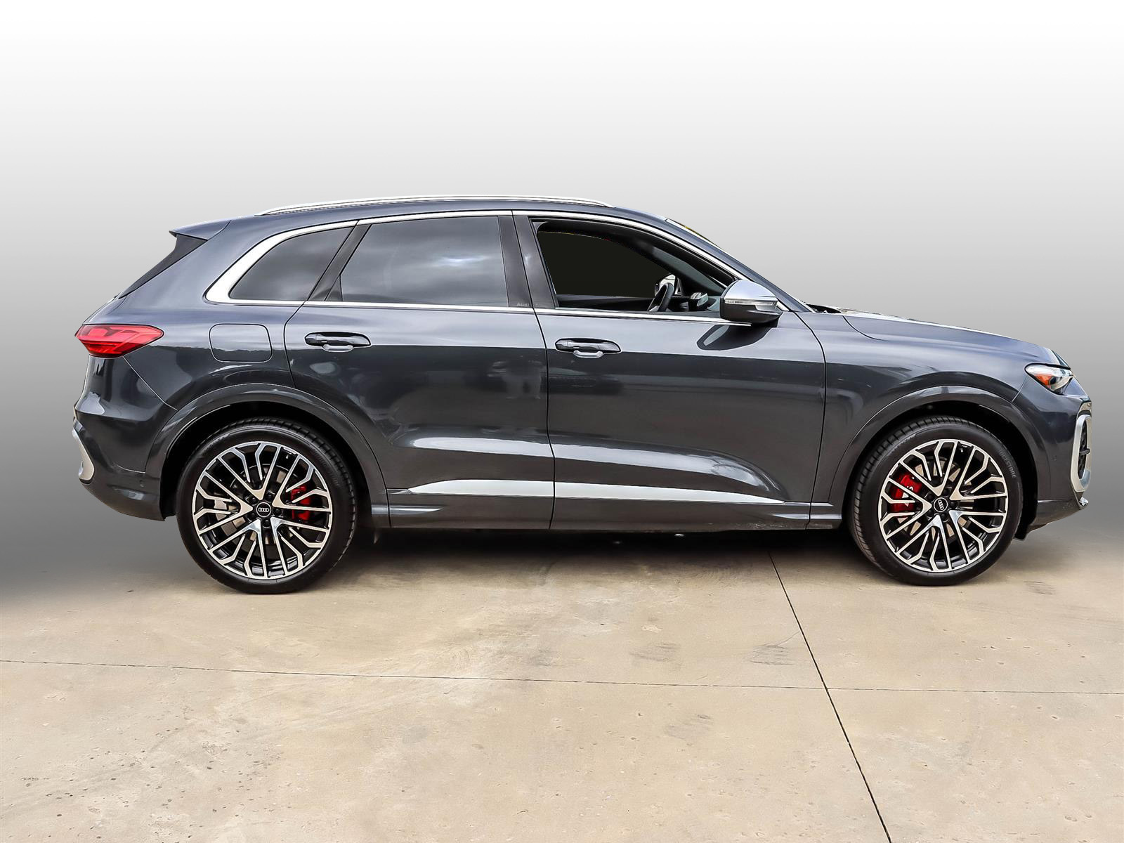 Audi New SQ5