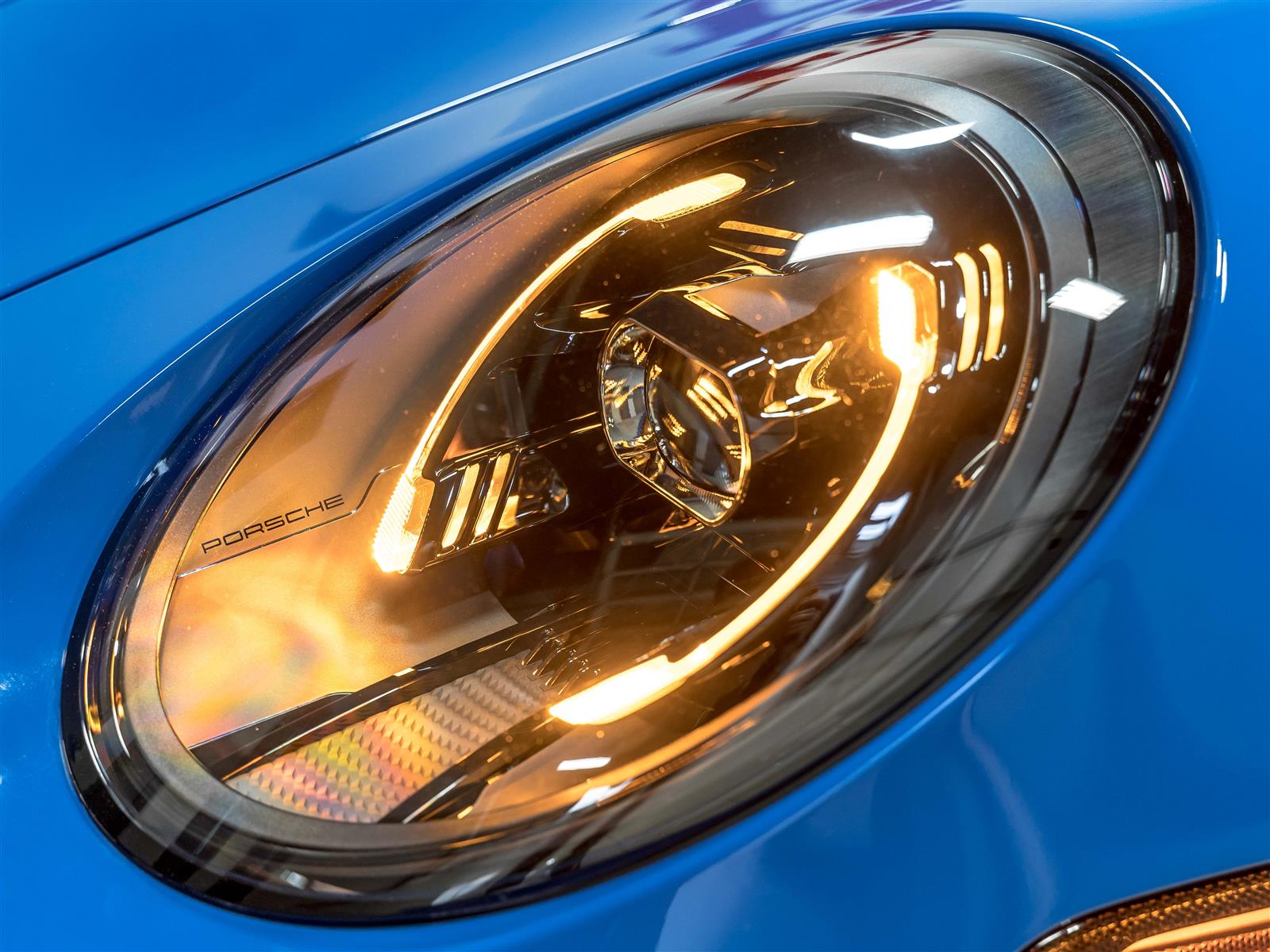 Porsche 911