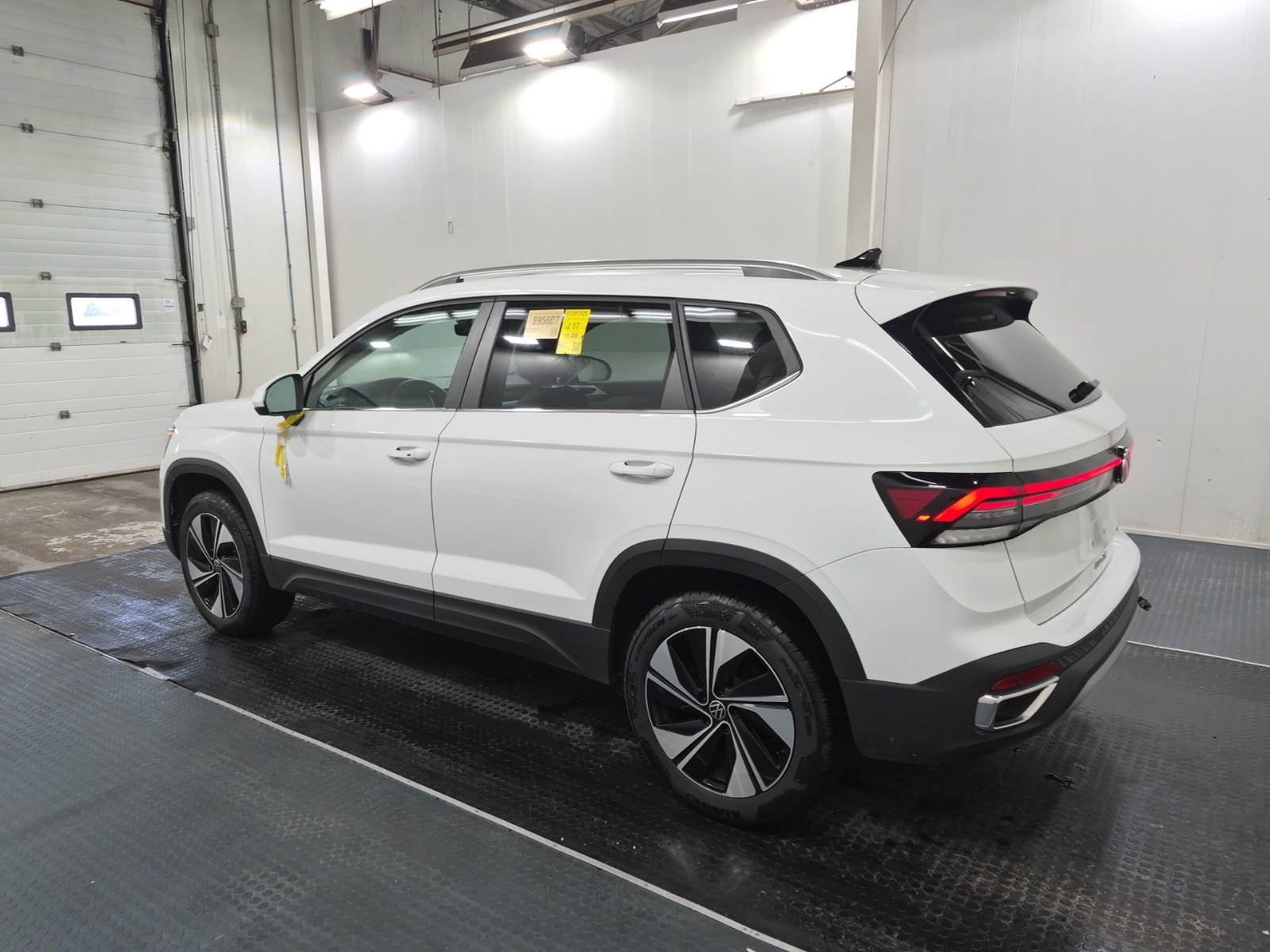 Volkswagen TAOS