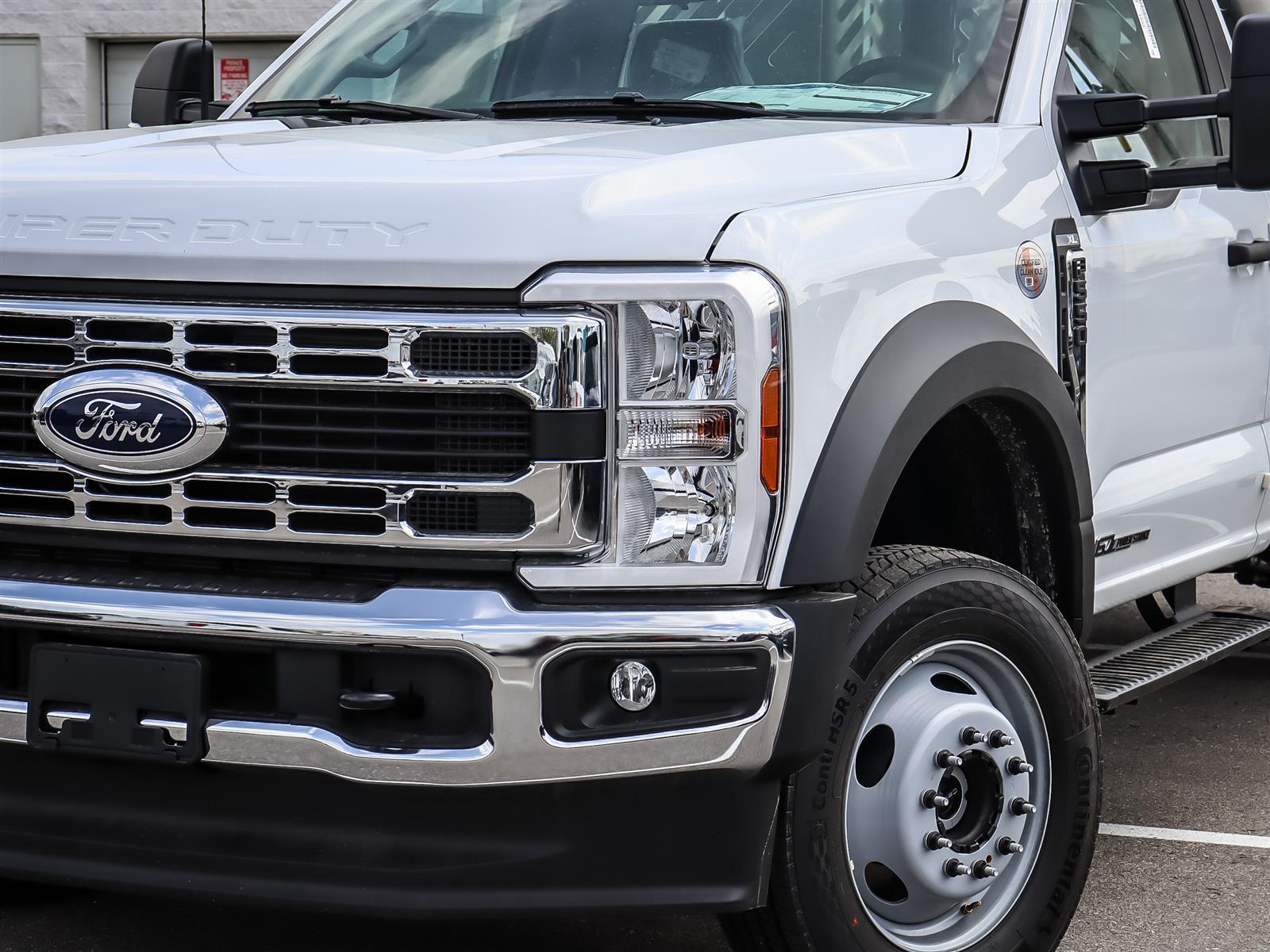 Ford F-550