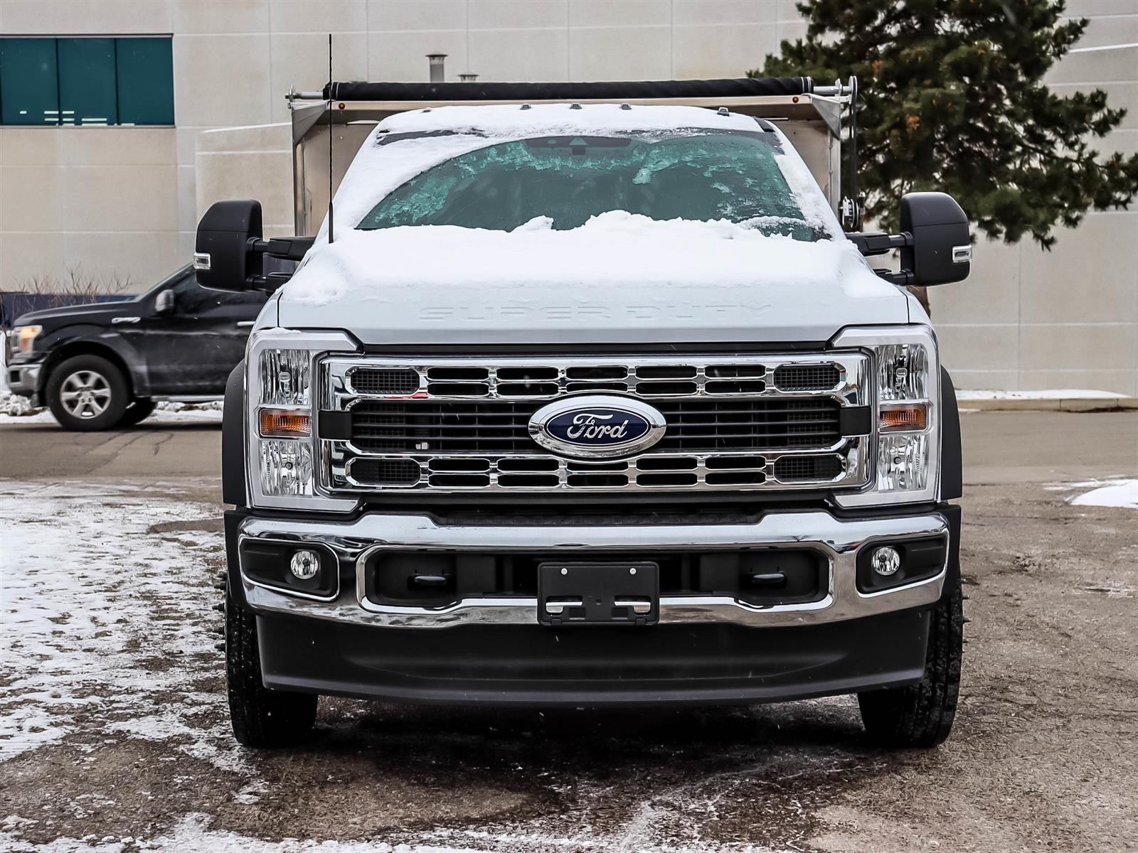 Ford Super Duty F-550 DRW