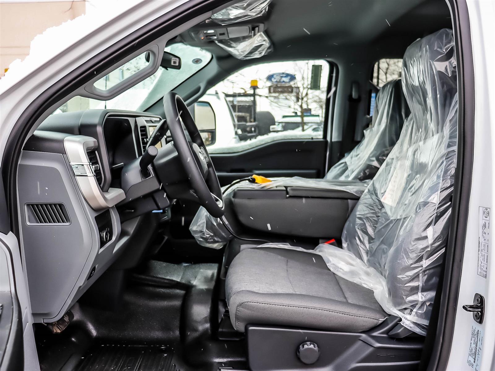 Ford Super Duty F-550 DRW