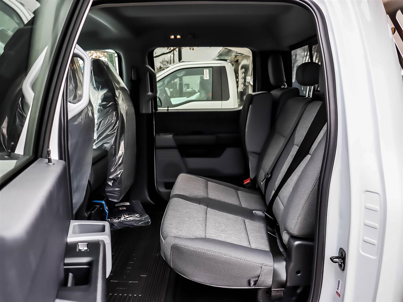 Ford Super Duty F-550 DRW