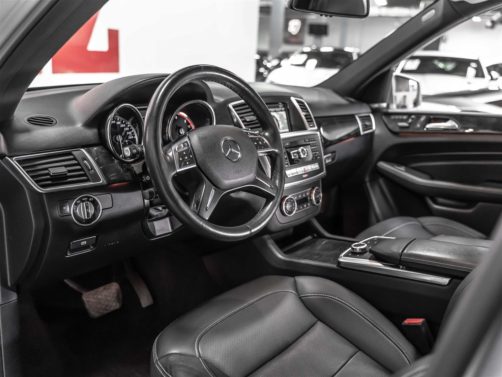 Mercedes-Benz ML320