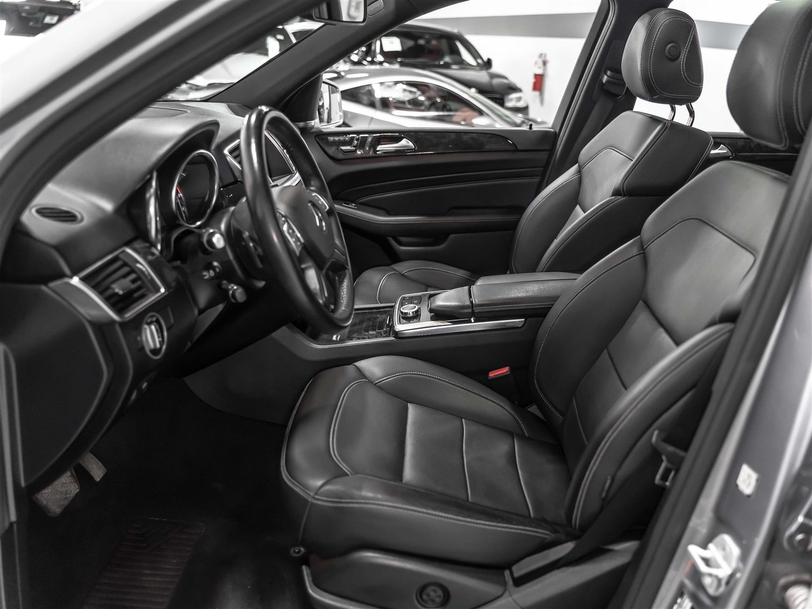 Mercedes-Benz ML320